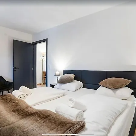 Lou Luis Apartment *